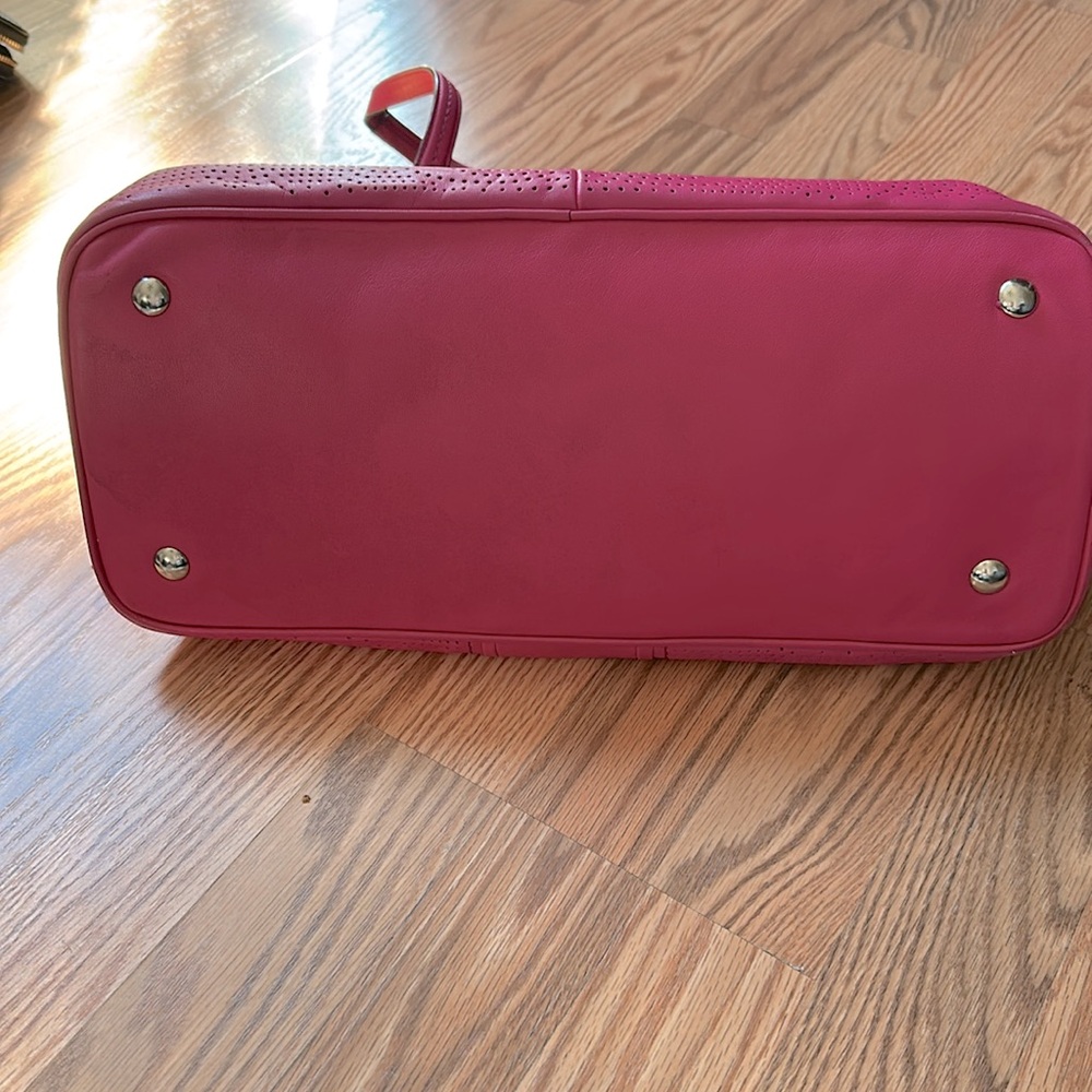 Coach Pink Leather Women's Bag - Picture 5 of 5